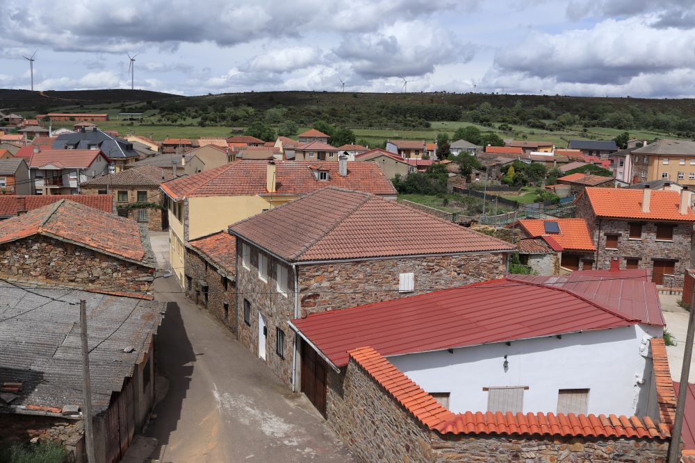 Vista de Ferreruela. Pueblos bonitos de la sierra de la culebra